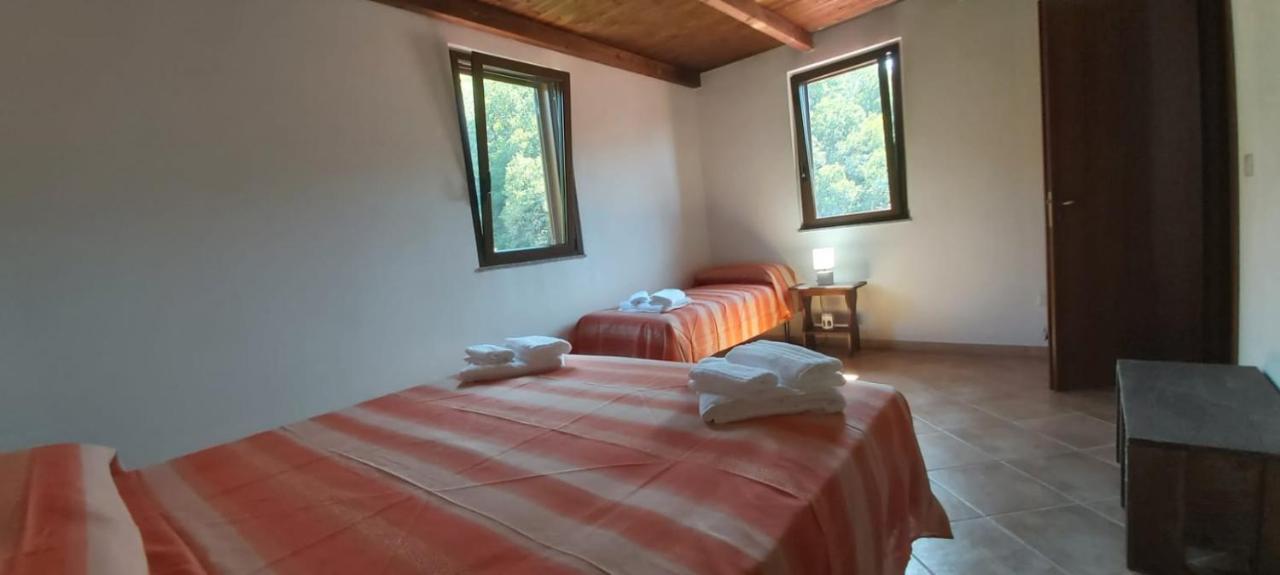 Casa Vacanza Tortorici Экстерьер фото